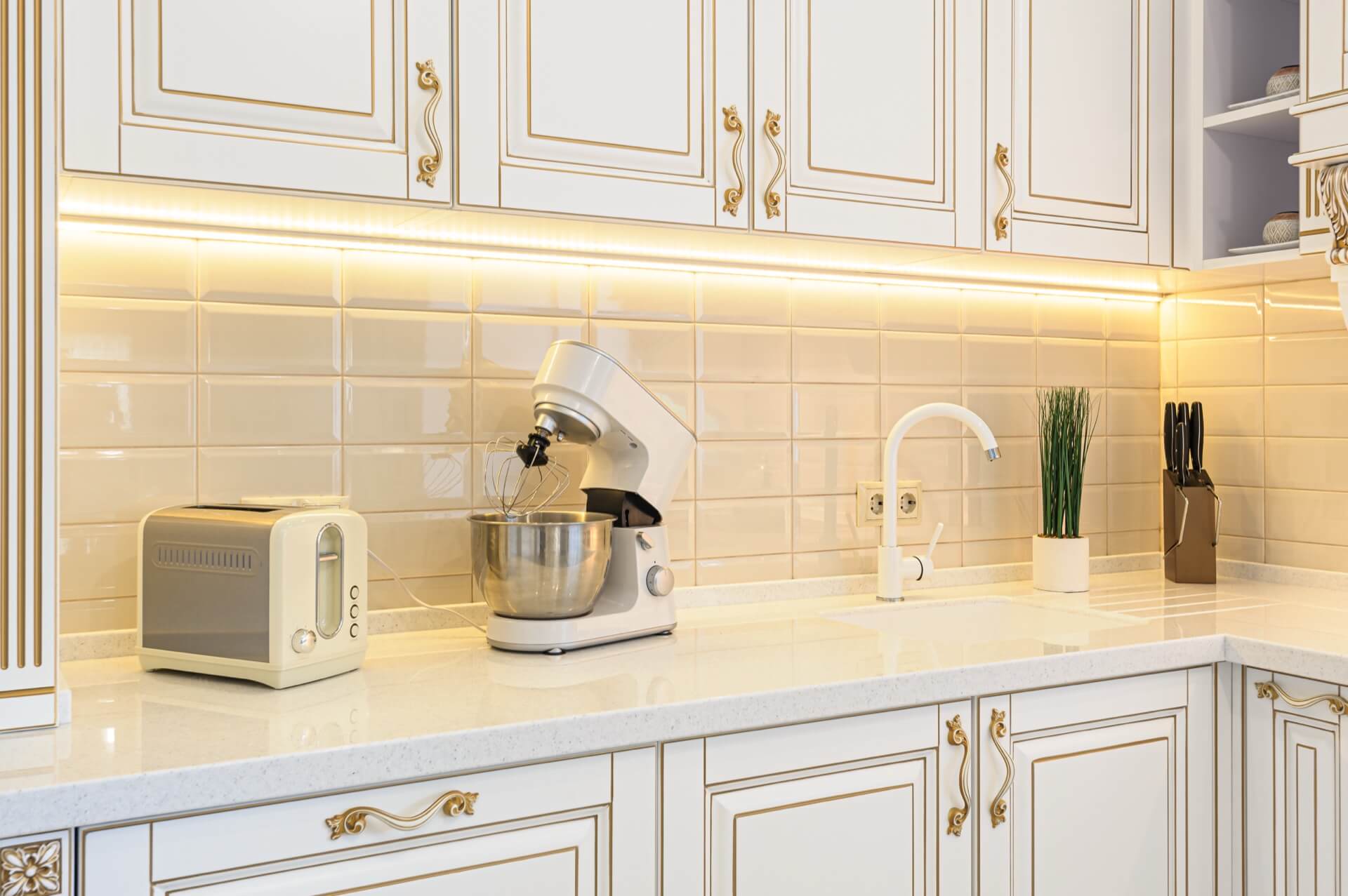 Under-cabinet lighting kitchen workspace