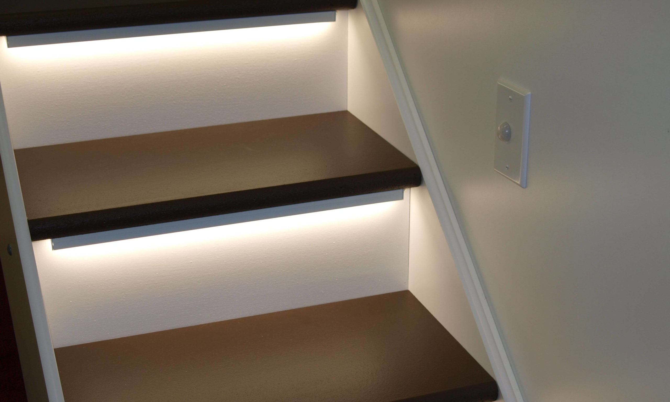 Stairs Lighting - Linear White